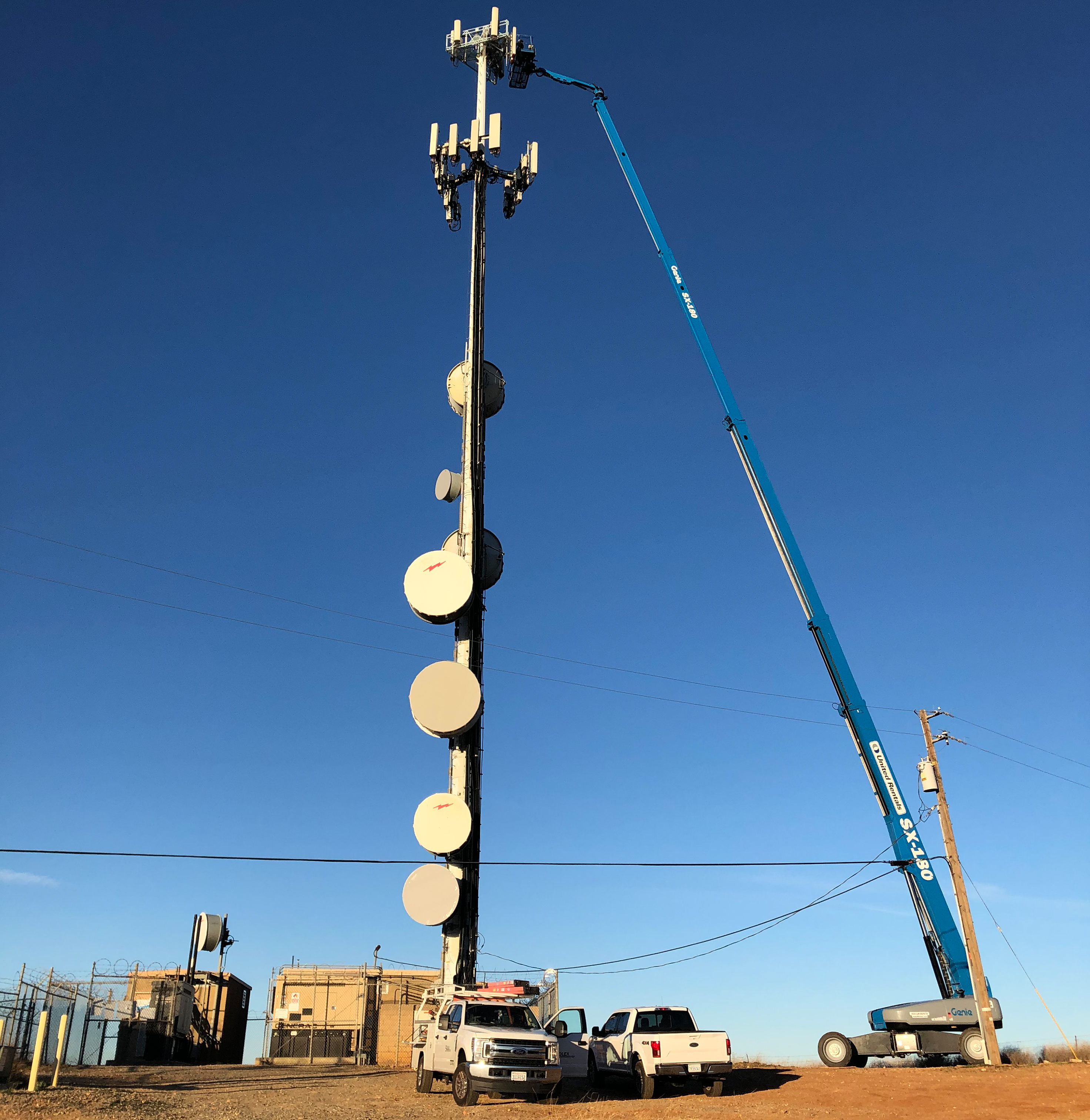 Building an Antenna In the Desert