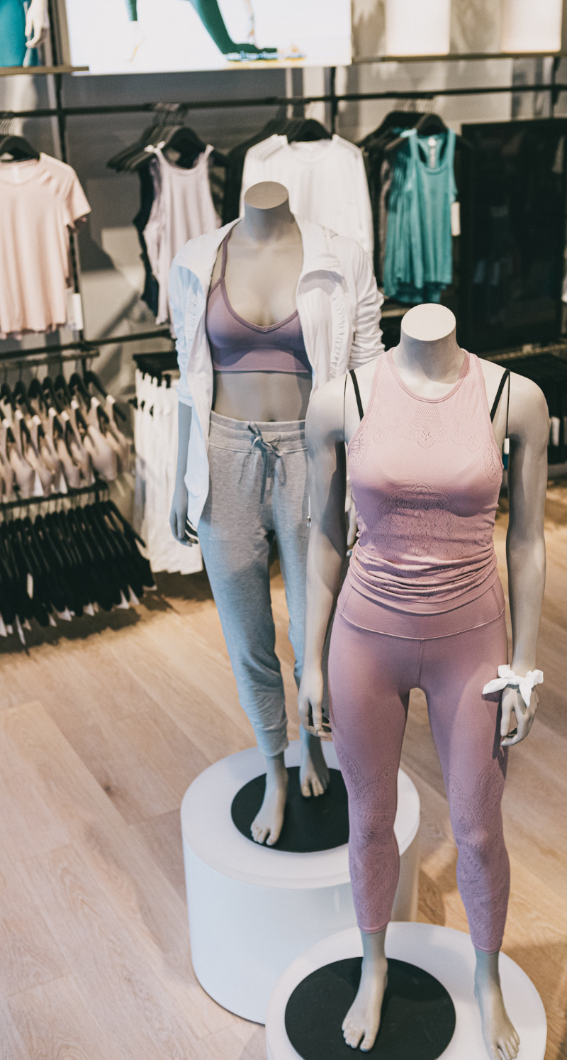 RETAIL 1